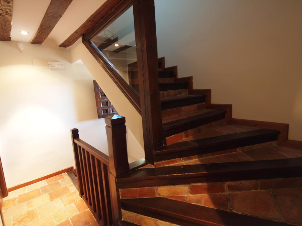 Los Ojos De La Mora Apartamentos Boutique Cuenca  Bagian luar foto