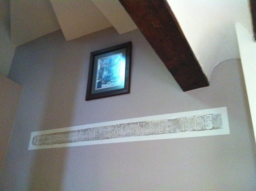 Los Ojos De La Mora Apartamentos Boutique Cuenca  Bagian luar foto