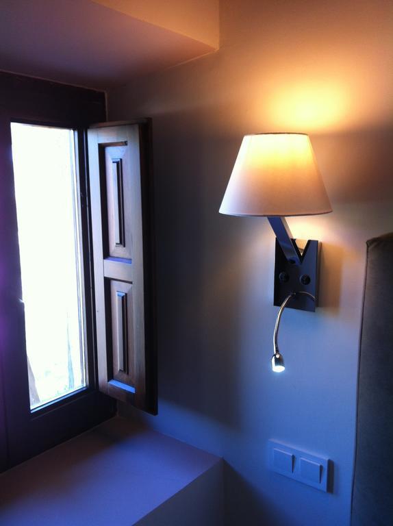 Los Ojos De La Mora Apartamentos Boutique Cuenca  Bagian luar foto