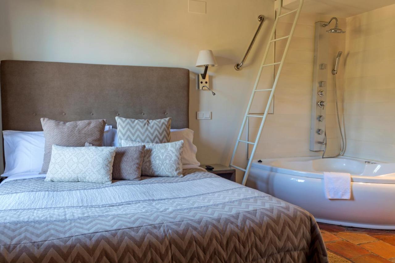 Los Ojos De La Mora Apartamentos Boutique Cuenca  Bagian luar foto