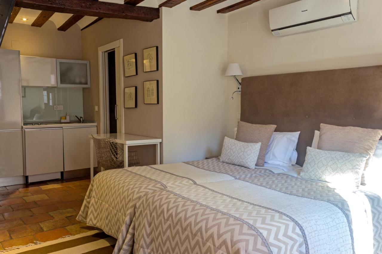 Los Ojos De La Mora Apartamentos Boutique Cuenca  Bagian luar foto