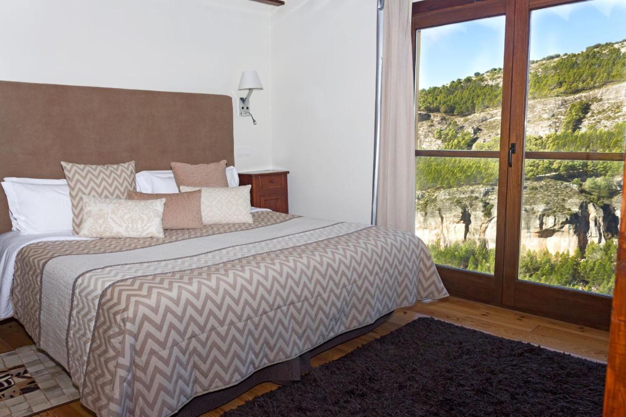 Los Ojos De La Mora Apartamentos Boutique Cuenca  Bagian luar foto